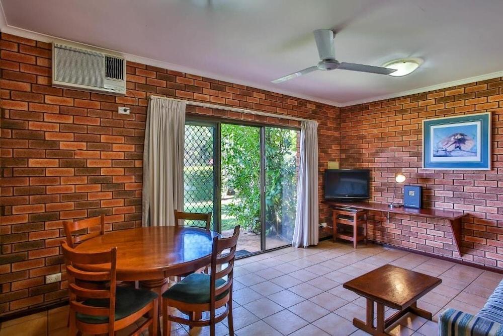 Bayside Holiday Apartments Broome Esterno foto